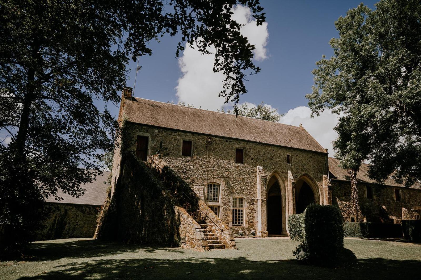 Abbaye De Blanchelande Bed & Breakfast Neufmesnil Екстериор снимка