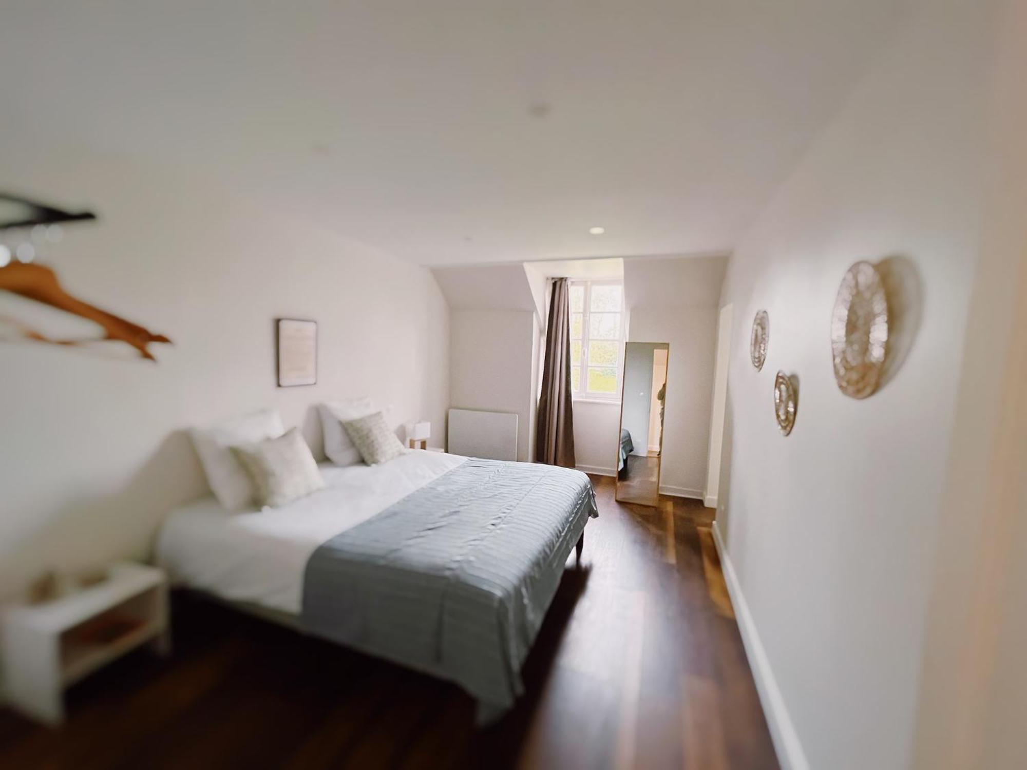 Abbaye De Blanchelande Bed & Breakfast Neufmesnil Екстериор снимка