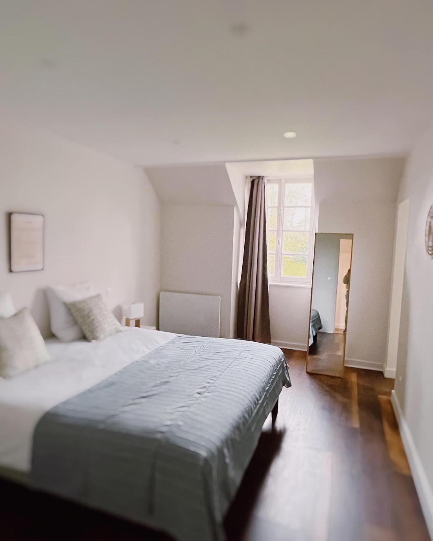 Abbaye De Blanchelande Bed & Breakfast Neufmesnil Екстериор снимка