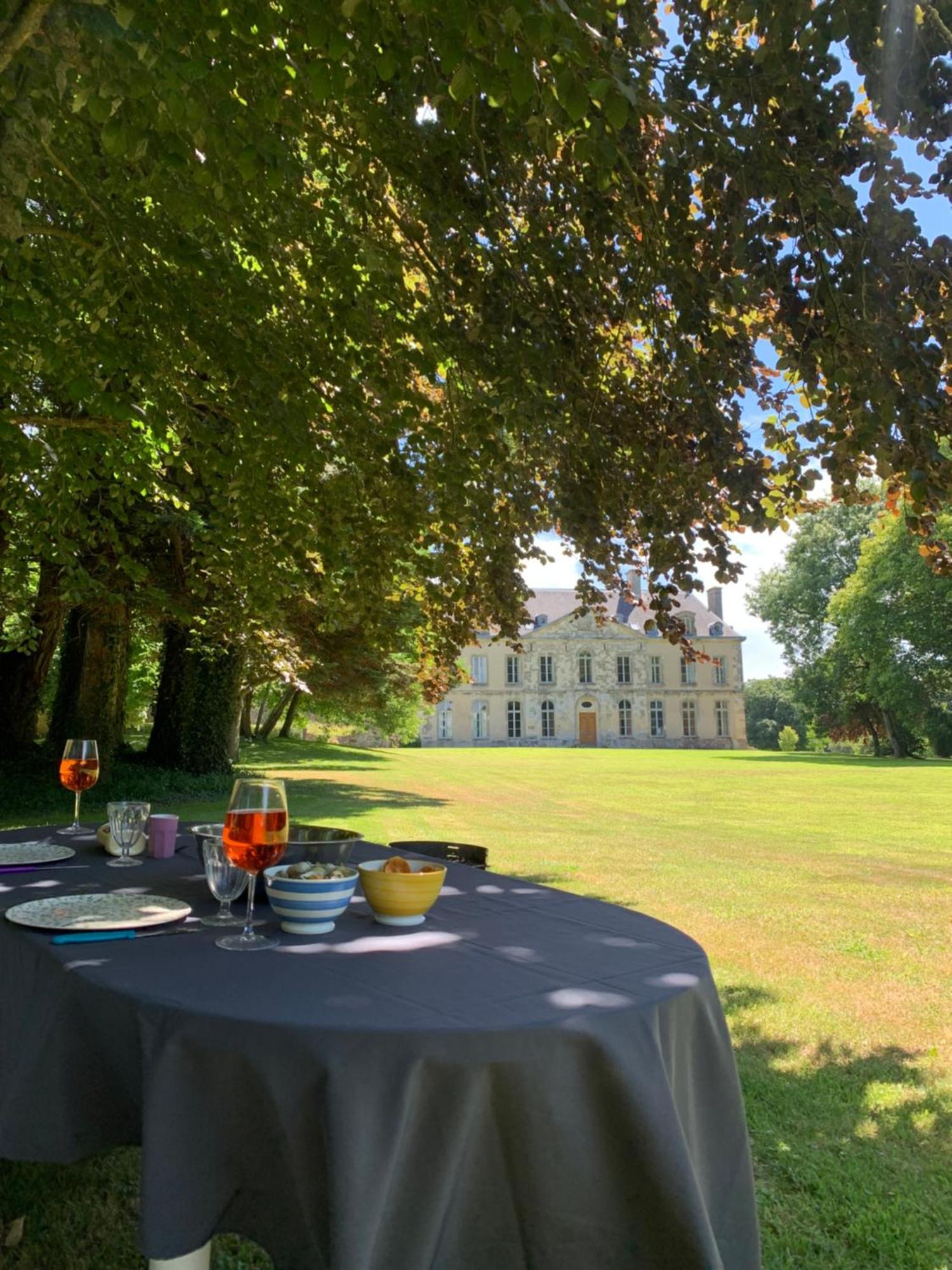Abbaye De Blanchelande Bed & Breakfast Neufmesnil Екстериор снимка